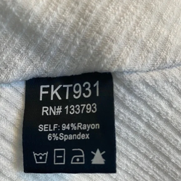 POL White Sleeveless Deconstructed Tunic Top Exposed Stitching Sharkbite L - Picture 10 of 11